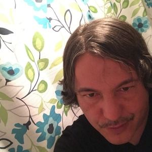 Meet your Posher, Maximo